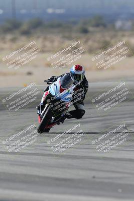 media/Nov-30-2025-TrackXperience (Sun) [[c0061d280f]]/3-Level 1/Session 4 (Turn 11)/